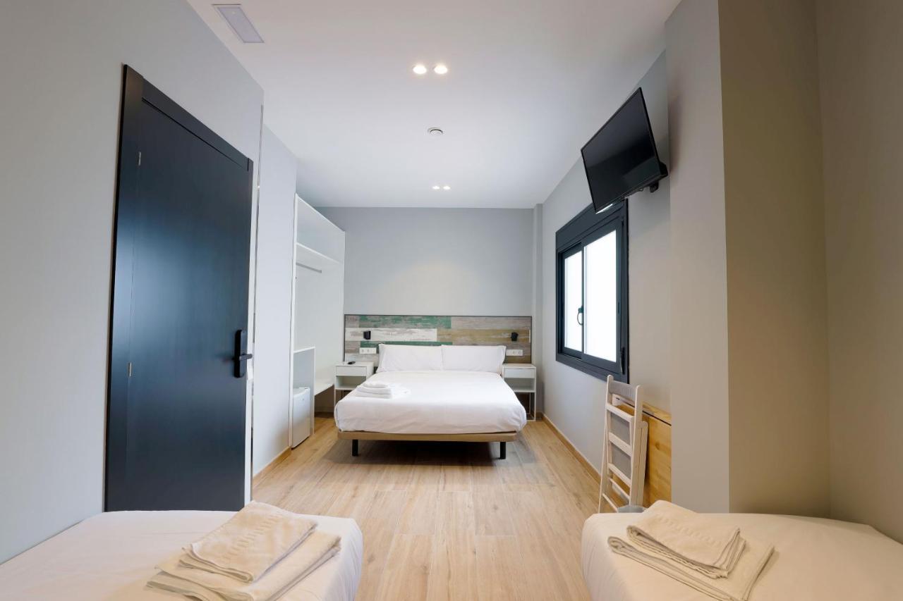 Hey Rooms Cerdanyola del Vallès Exterior foto